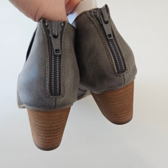 Report Clarice Heeled  Bootie Grey Women's 6.5 Neutral Casual Fall Festival Boho - Picture 5 of 10